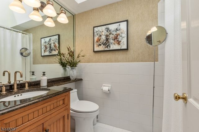 567 Lawrence Ave, Westfield Town, NJ 07090