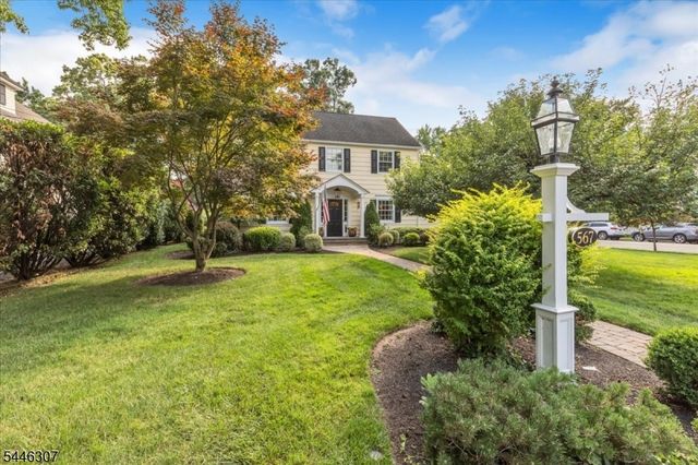567 Lawrence Ave, Westfield Town, NJ 07090