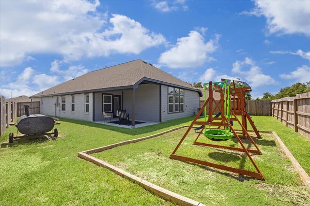 15419 Surrey Pines Lane, Houston, TX 77044