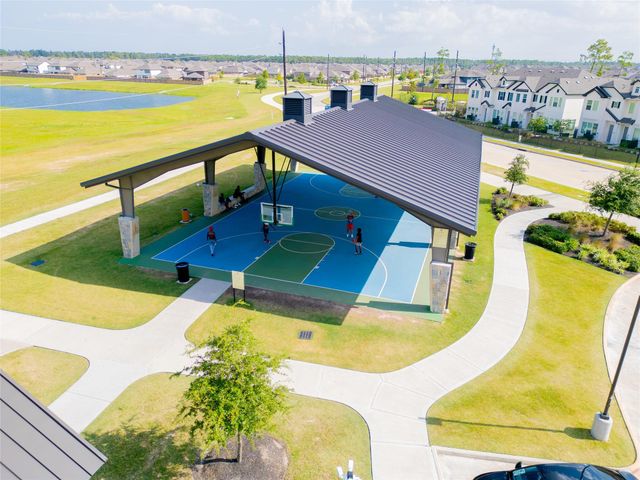 15419 Surrey Pines Lane, Houston, TX 77044