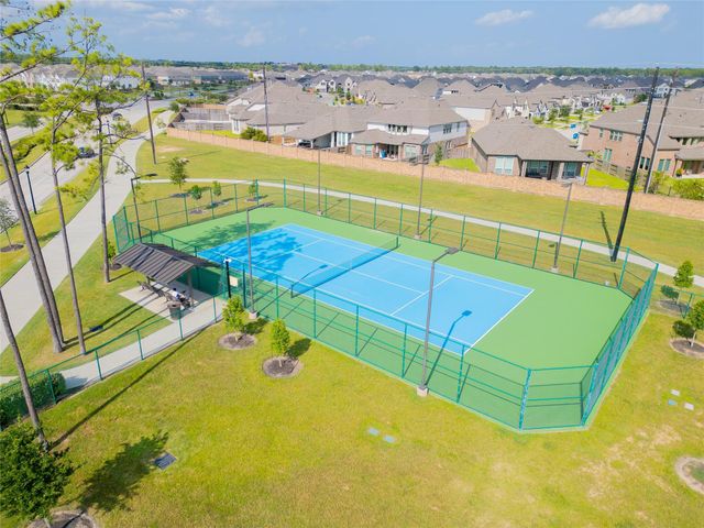 15419 Surrey Pines Lane, Houston, TX 77044