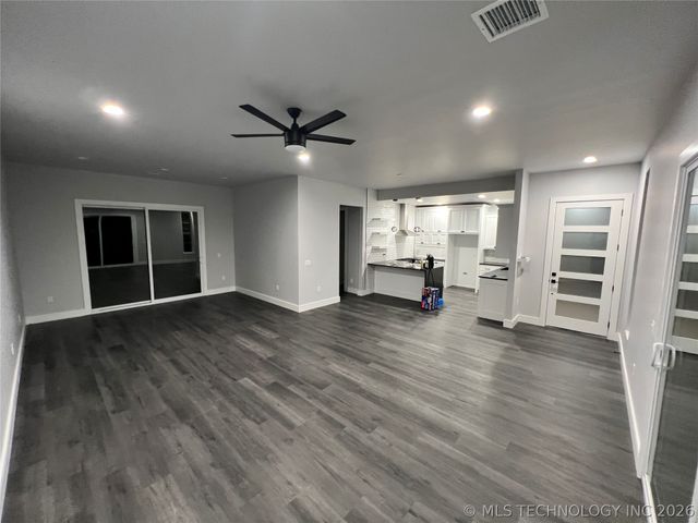 1620 N Boston Avenue, Tulsa, OK 74106