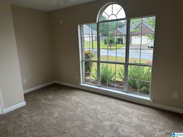 512 CAMDEN COVE CIRCLE, Calera, AL 35040