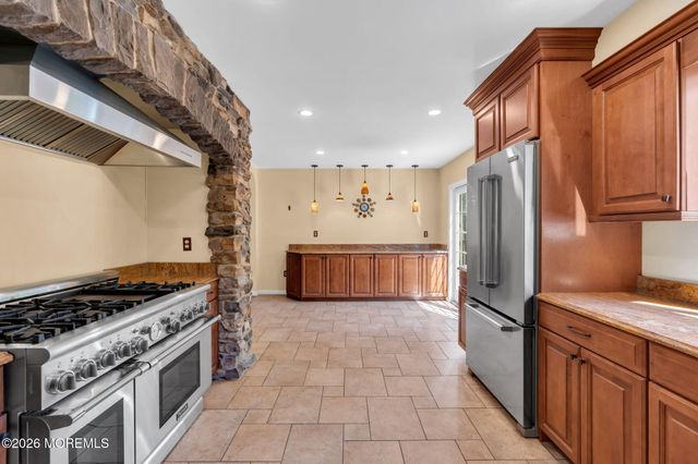 205 Frank Applegate Road, Jackson, NJ 08527