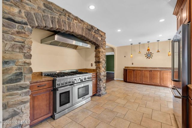205 Frank Applegate Road, Jackson, NJ 08527