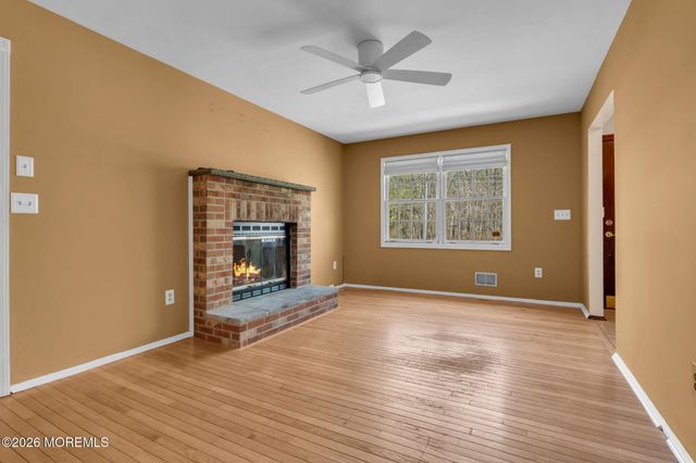 205 Frank Applegate Road, Jackson, NJ 08527
