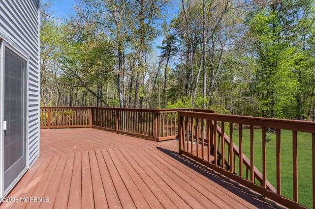 205 Frank Applegate Road, Jackson, NJ 08527
