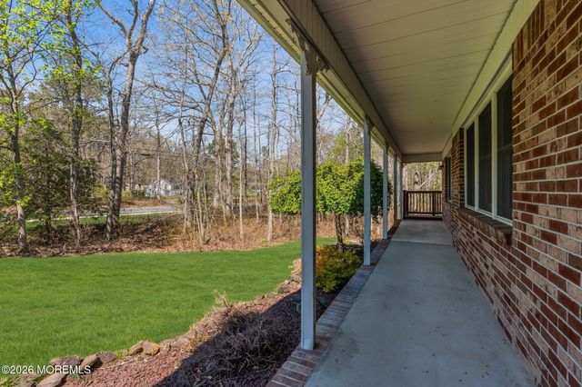 205 Frank Applegate Road, Jackson, NJ 08527