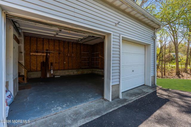 205 Frank Applegate Road, Jackson, NJ 08527