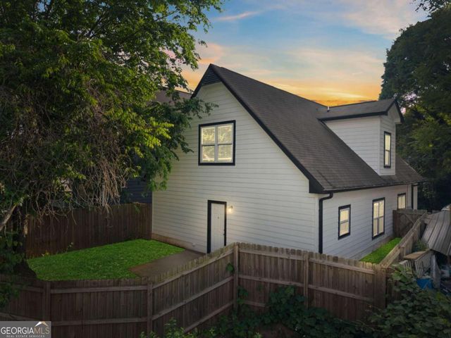 1192 Hubbard Street SW, Atlanta, GA 30310