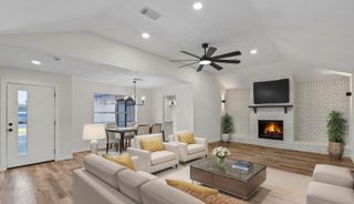 9807 Charmont Road, La Porte, TX 77571