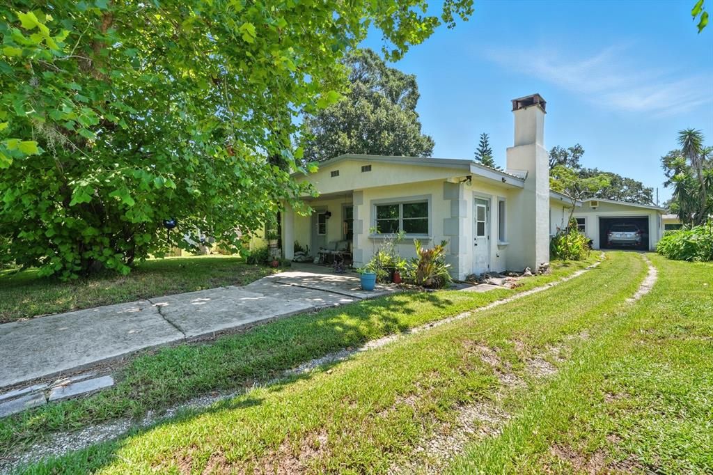 1990 LAKE DRIVE, New Smyrna Beach, FL 32168
