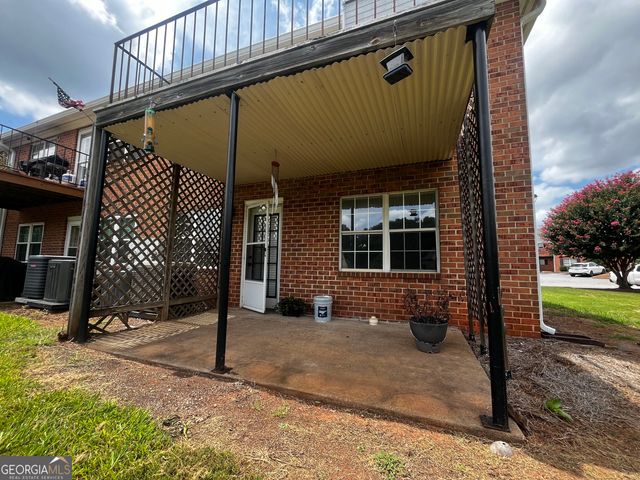 2165 S Milledge Avenue, Athens, GA 30605