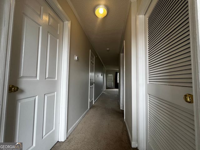 2165 S Milledge Avenue, Athens, GA 30605