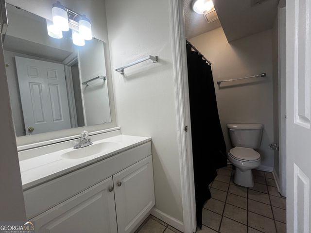 2165 S Milledge Avenue, Athens, GA 30605