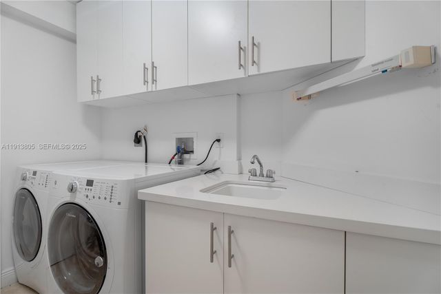 2600 Island Boulevard 1605, Aventura, FL 33160