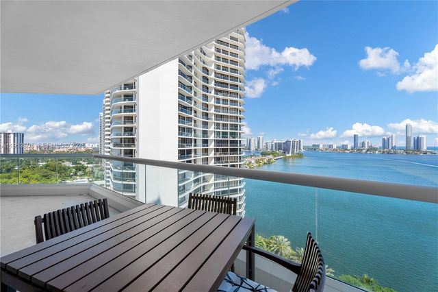 2600 Island Boulevard 1605, Aventura, FL 33160