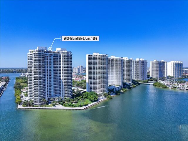 2600 Island Boulevard 1605, Aventura, FL 33160
