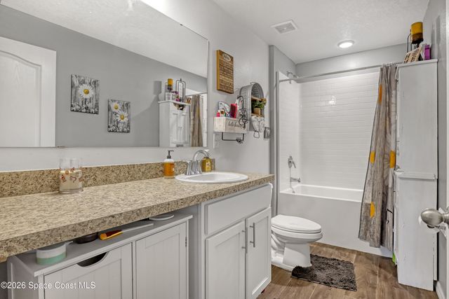 1247 Heitzman Avenue SW, Melbourne, FL 32908