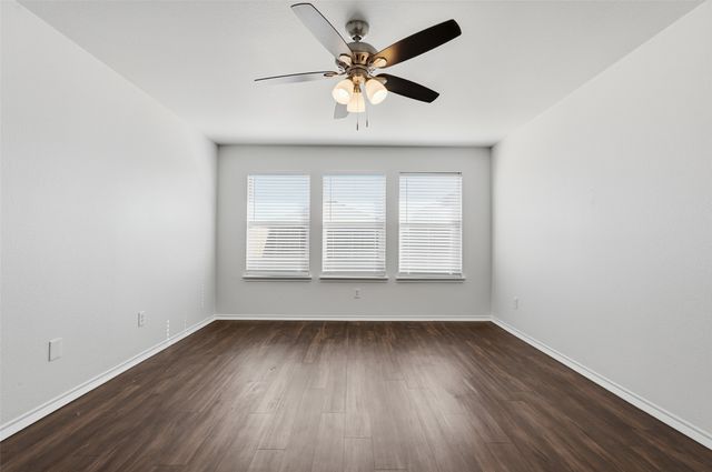 2008 Allyson Drive, Heartland, TX 75126