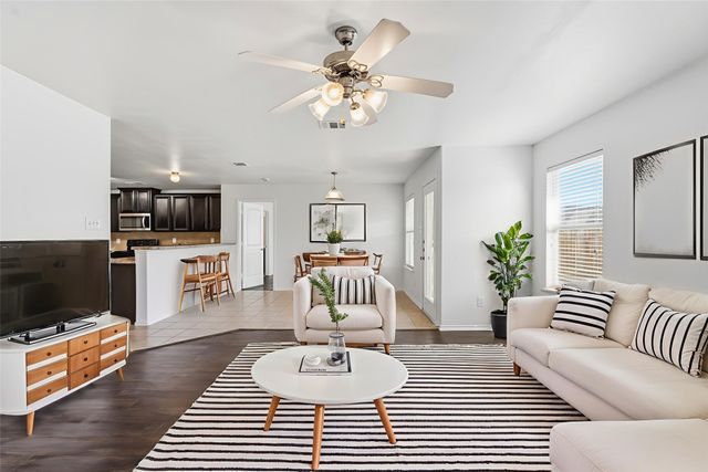 2008 Allyson Drive, Heartland, TX 75126