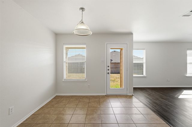 2008 Allyson Drive, Heartland, TX 75126