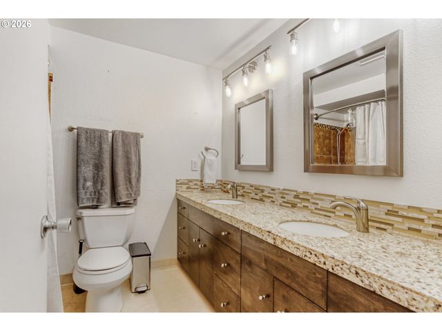 9334 Sw NEZ PERCE Ct, Tualatin, OR 97062