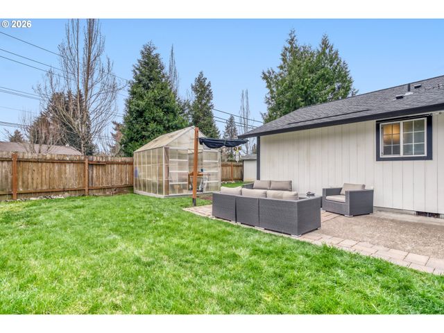 9334 Sw NEZ PERCE Ct, Tualatin, OR 97062