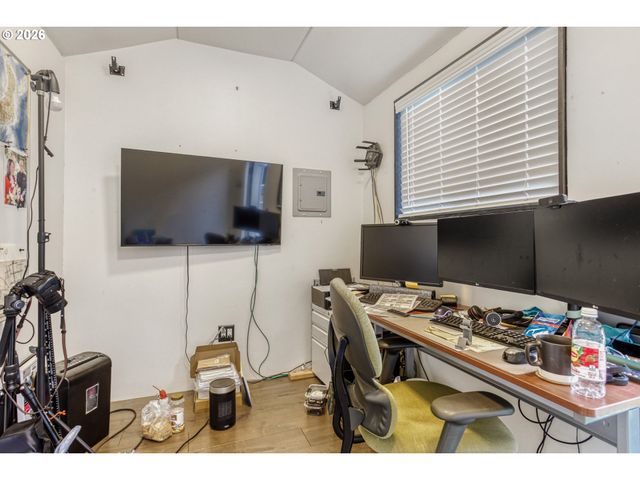 9334 Sw NEZ PERCE Ct, Tualatin, OR 97062