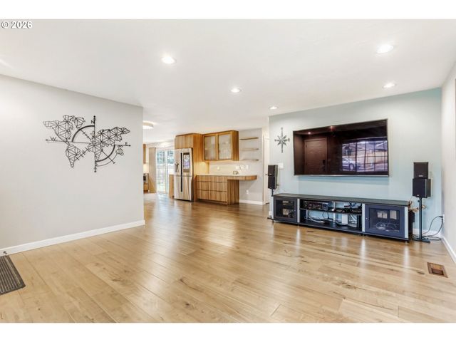 9334 Sw NEZ PERCE Ct, Tualatin, OR 97062