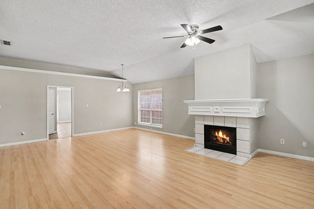 5612 Cancun Drive, North Richland Hills, TX 76180