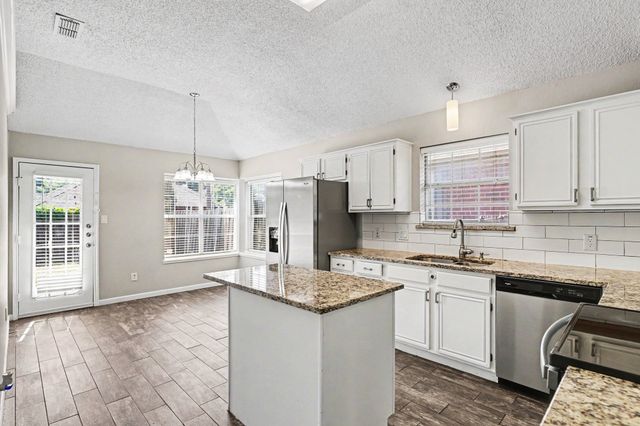 5612 Cancun Drive, North Richland Hills, TX 76180
