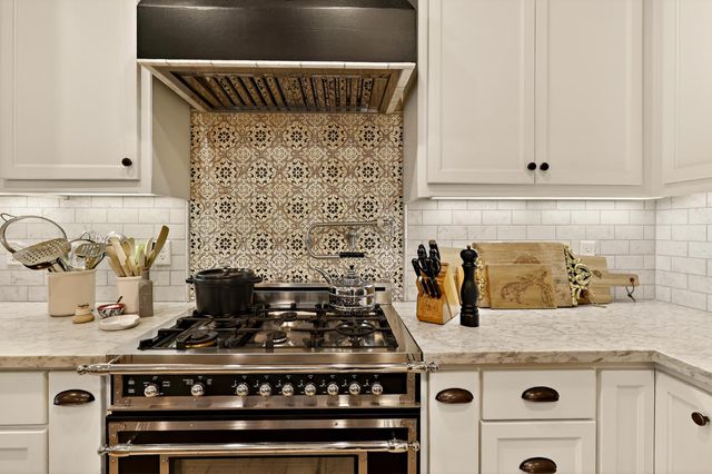 2564 E Sarazen, Fresno, CA 93730