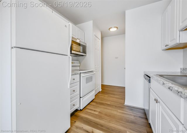 41025 Southwind Drive 109, Canton Charter Township, MI 48188