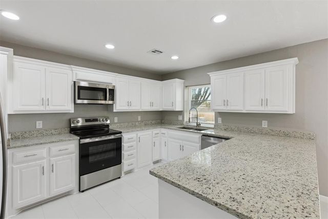7416 NW 101st Street, Oklahoma City, OK 73162