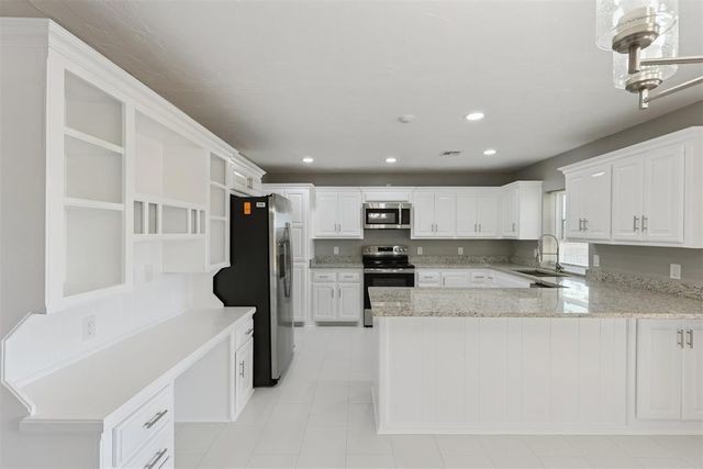 7416 NW 101st Street, Oklahoma City, OK 73162
