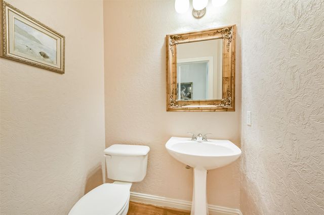 5346 Navarro Street, Houston, TX 77056