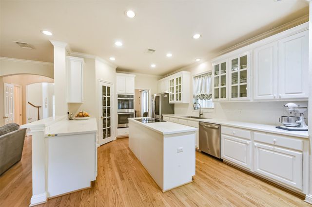 5346 Navarro Street, Houston, TX 77056