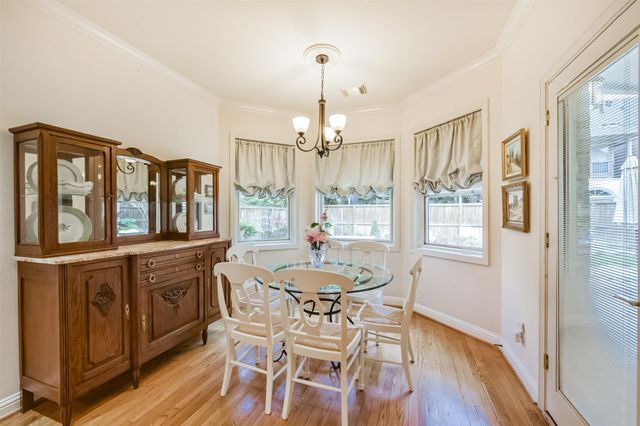 5346 Navarro Street, Houston, TX 77056