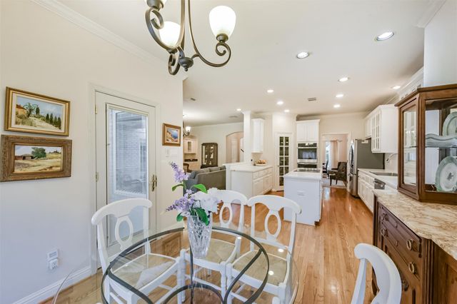 5346 Navarro Street, Houston, TX 77056