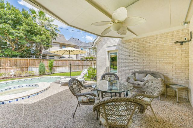 5346 Navarro Street, Houston, TX 77056