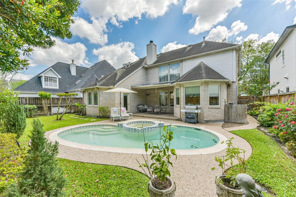 5346 Navarro Street, Houston, TX 77056