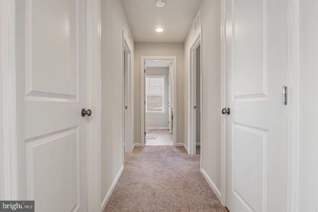 1744 DRIFTSTONE DR, Harrisburg, PA 17110