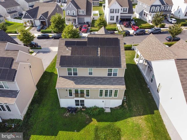 1744 DRIFTSTONE DR, Harrisburg, PA 17110