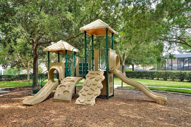 7681 SIR KAUFMANN COURT, Kissimmee, FL 34747