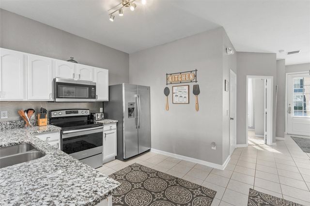 7681 SIR KAUFMANN COURT, Kissimmee, FL 34747