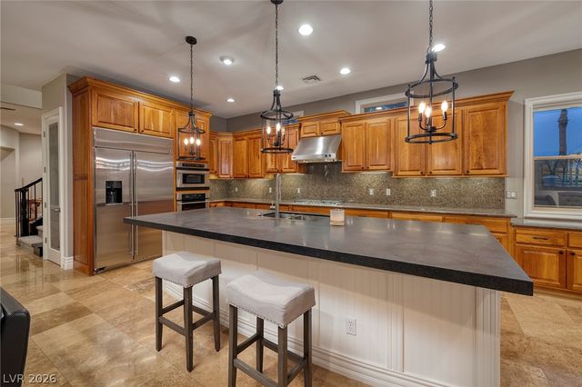 8361 Jeeves Circle, Las Vegas, NV 89149