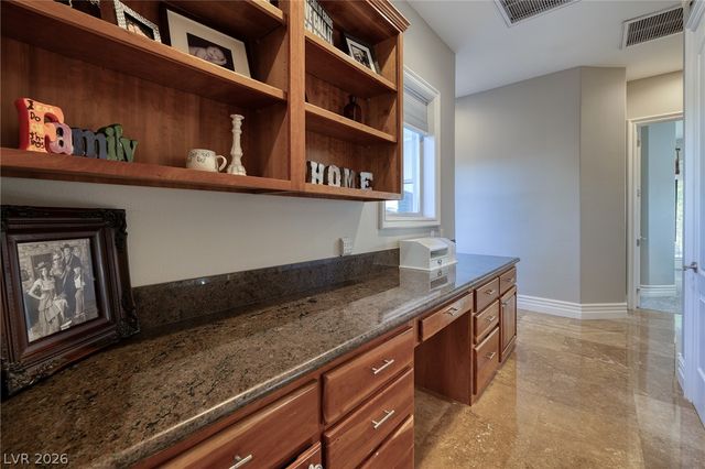 8361 Jeeves Circle, Las Vegas, NV 89149