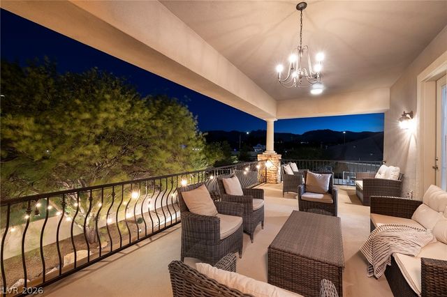 8361 Jeeves Circle, Las Vegas, NV 89149