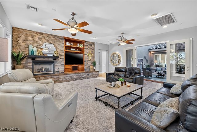 8361 Jeeves Circle, Las Vegas, NV 89149